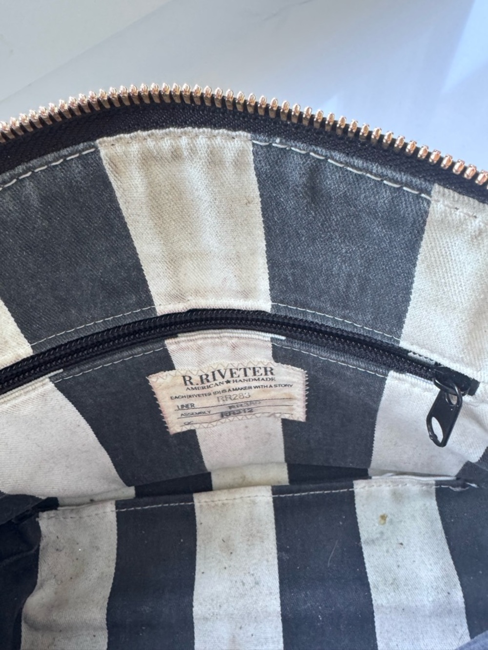R.RiveterMinimal Leather Dome Crossbody Bag in Black - Picture 6 of 7